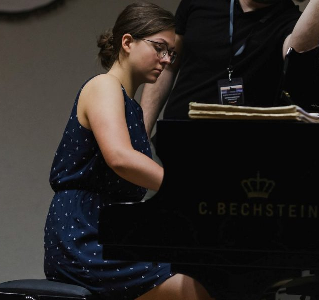 Piano Teacher For Lessons