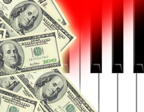 Play Piano & Earn Money